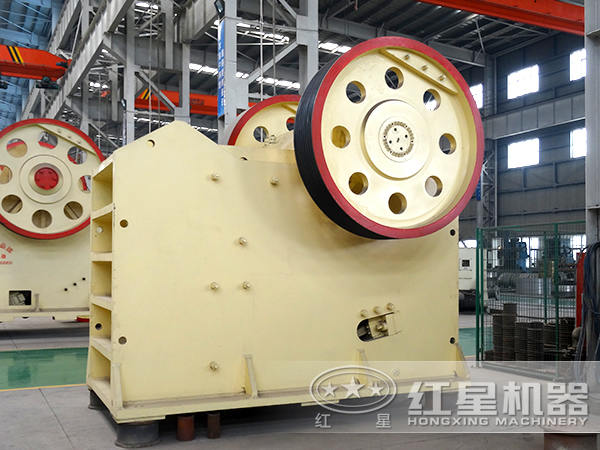 大型顎式破碎機