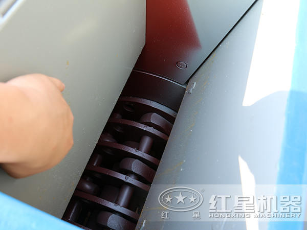 錘式破碎機(jī)優(yōu)勢(shì)