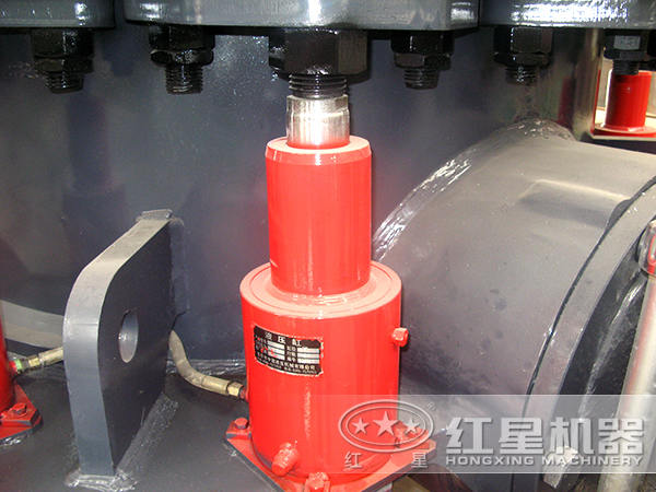 多缸液壓圓錐破碎機液壓缸