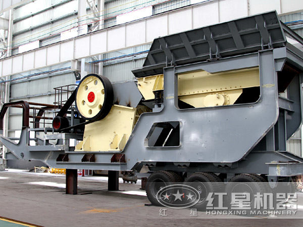 顎式移動(dòng)破碎機(jī)